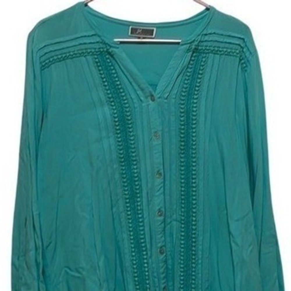 JM Collection Blouse Medium Teal Green Braided Trim Long Sleeve‎ Button Up Shirt
